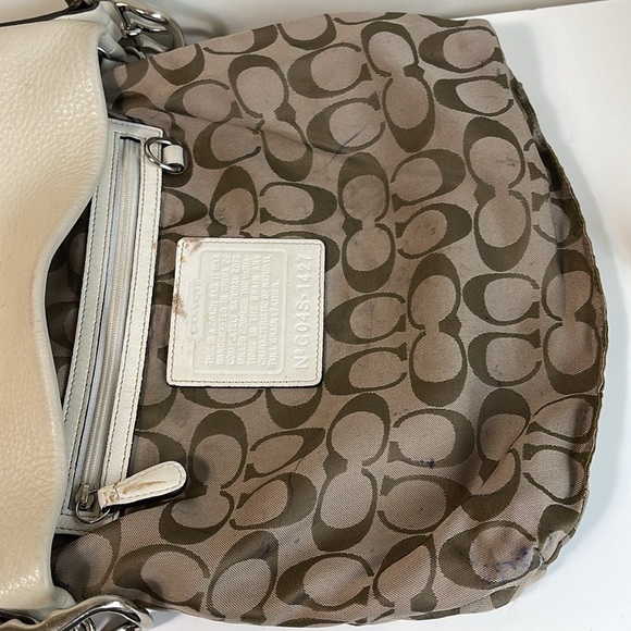 COACH Vintage Shoulder Crossbody - Picture 10 of 17